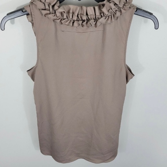 New York & Company Medium Womens Ruffle Front Top Tan/Taupe - NY&C - Picture 3 of 6